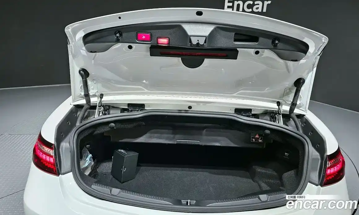 Mercedes-Benz E-Class 2021 3.0 Автомат в Москве № 141650, фото 20