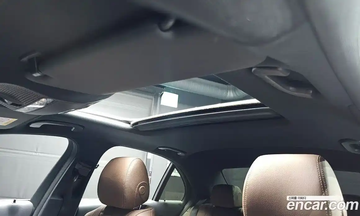 Mercedes-Benz E-Class 2023 2.0 Автомат в Москве № 142086, фото 17