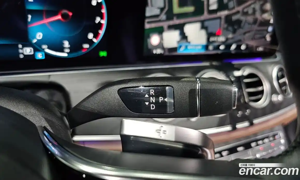 Mercedes-Benz E-Class 2023 2.0 Автомат в Москве № 142086, фото 9