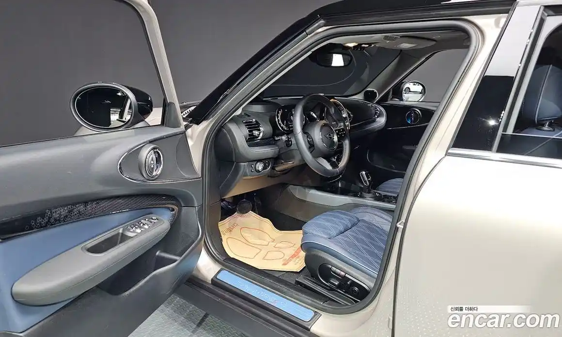 Mini Clubman 2023 2.0 Автомат в Москве № 142441, фото 17