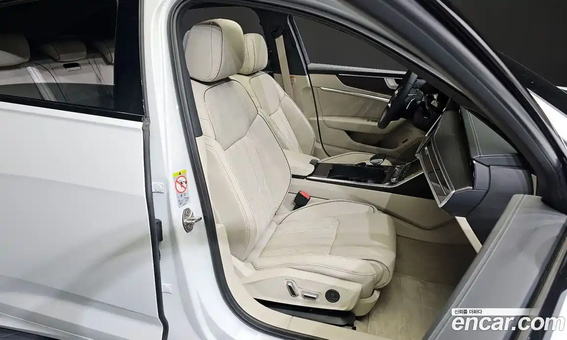 Audi A6 2025 2.0 Автомат в Москве № 147226, фото 12