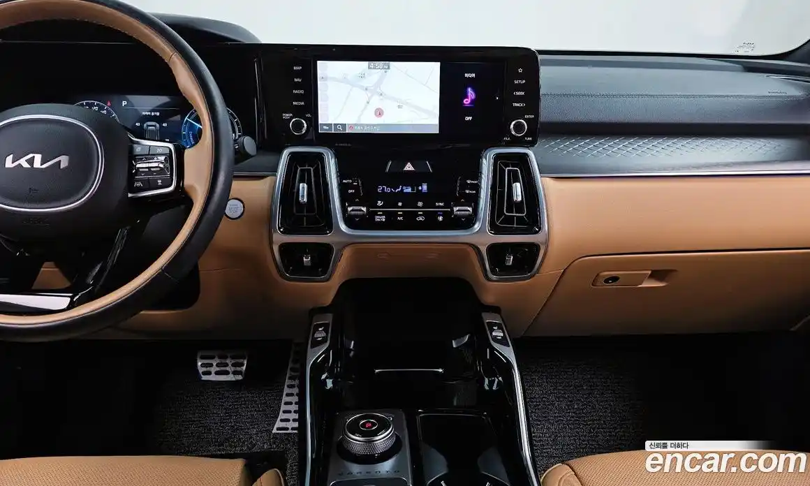 Kia Sorento 2023 1.6 Автомат в Москве № 14723, фото 14