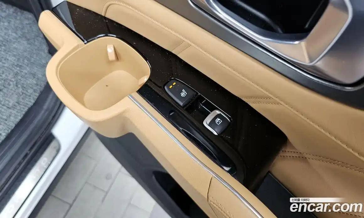 Kia Sorento 2023 1.6 Автомат в Москве № 14723, фото 18