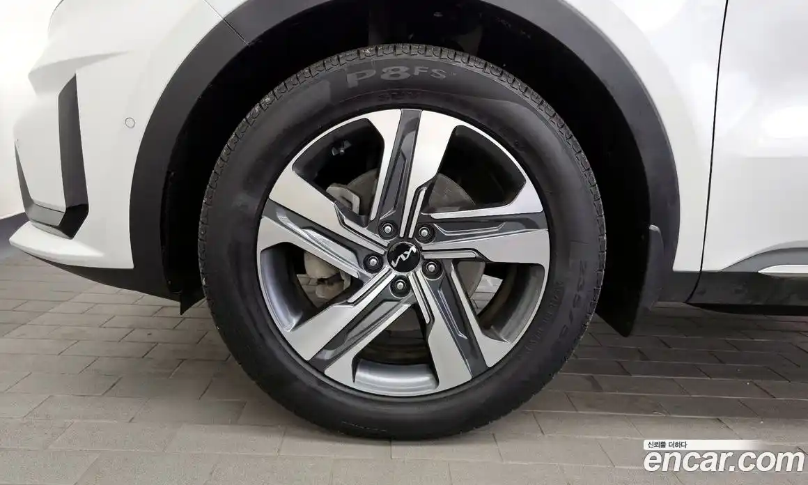 Kia Sorento 2023 1.6 Автомат в Москве № 14723, фото 5