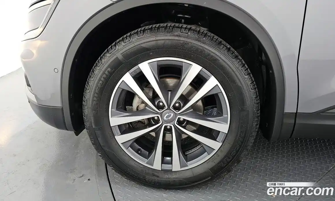 Renault QM6 2020 2.0 Автомат в Москве № 148343, фото 10