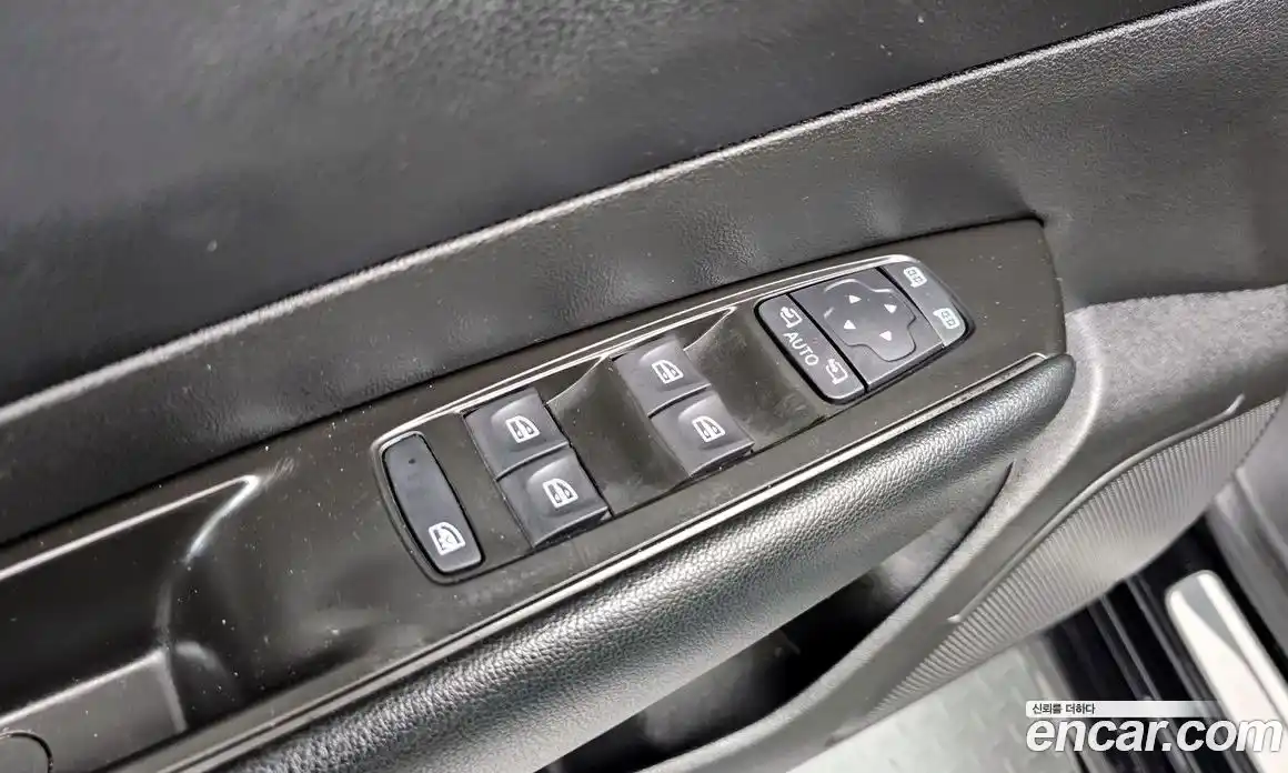 Renault SM6 2016 2.0 Автомат в Москве № 148792, фото 17