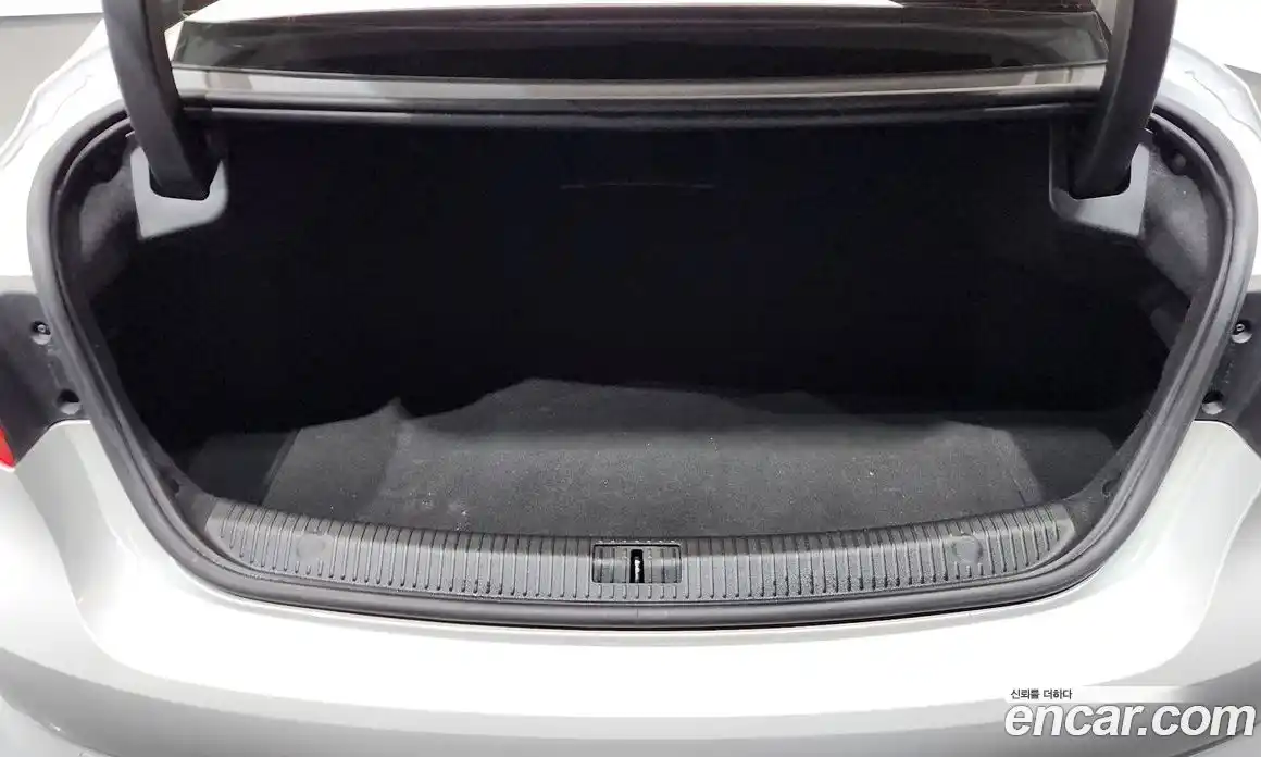 Renault SM6 2016 1.6 Автомат в Москве № 149900, фото 5