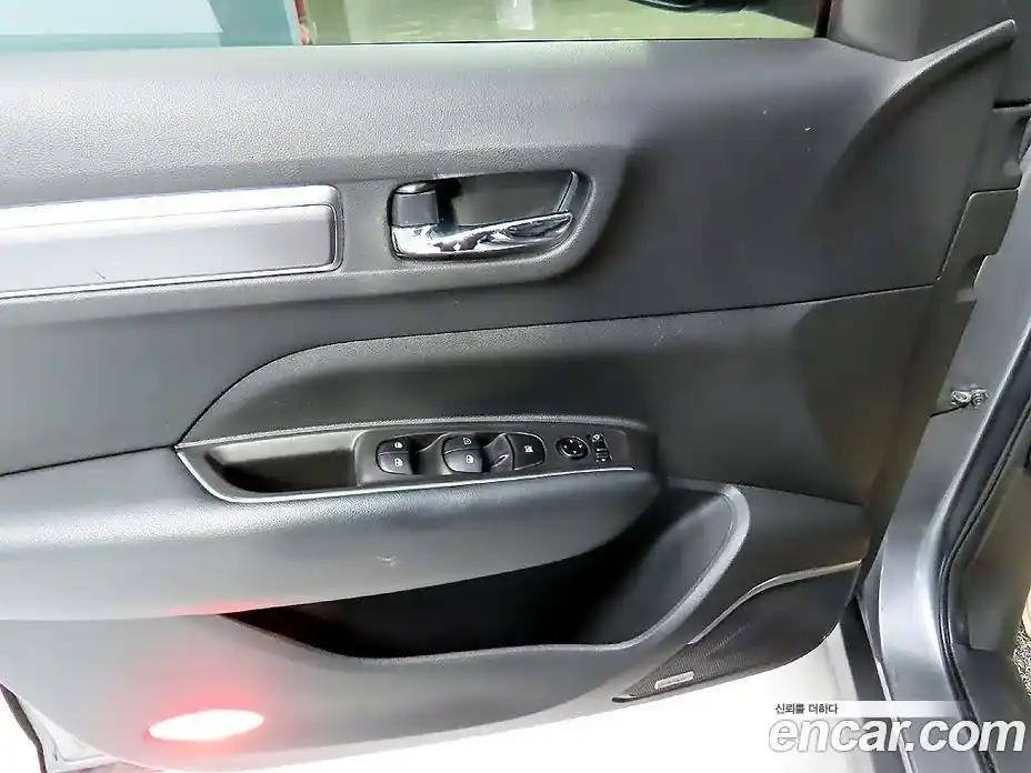 Renault QM6 2019 2.0 Автомат в Москве № 153001, фото 14