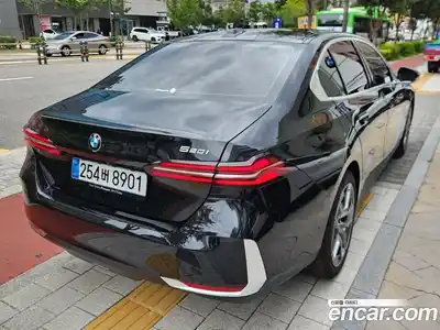 BMW 5-Series 2025 2.0 Автомат в Москве № 153136, миниатюра 3