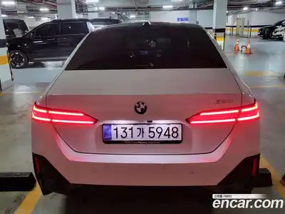 BMW 5-Series 2025 2.0 Автомат в Москве № 153150, миниатюра 4