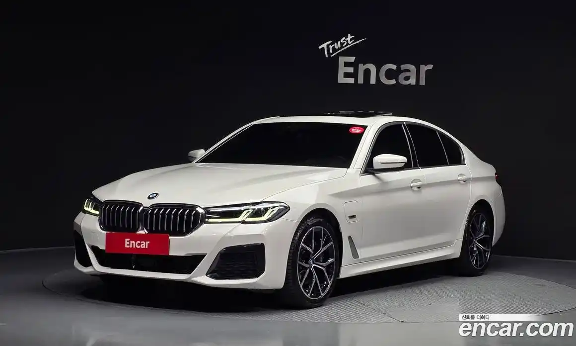 BMW 5-Series 2023 2.0 Автомат в Москве № 157422, фото 17