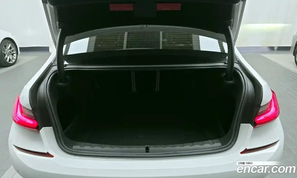 BMW 3-Series 2022 2.0 Автомат в Москве № 157535, фото 6