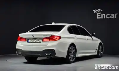 BMW 5-Series 2020 2.0 Автомат в Москве № 158295, миниатюра 2