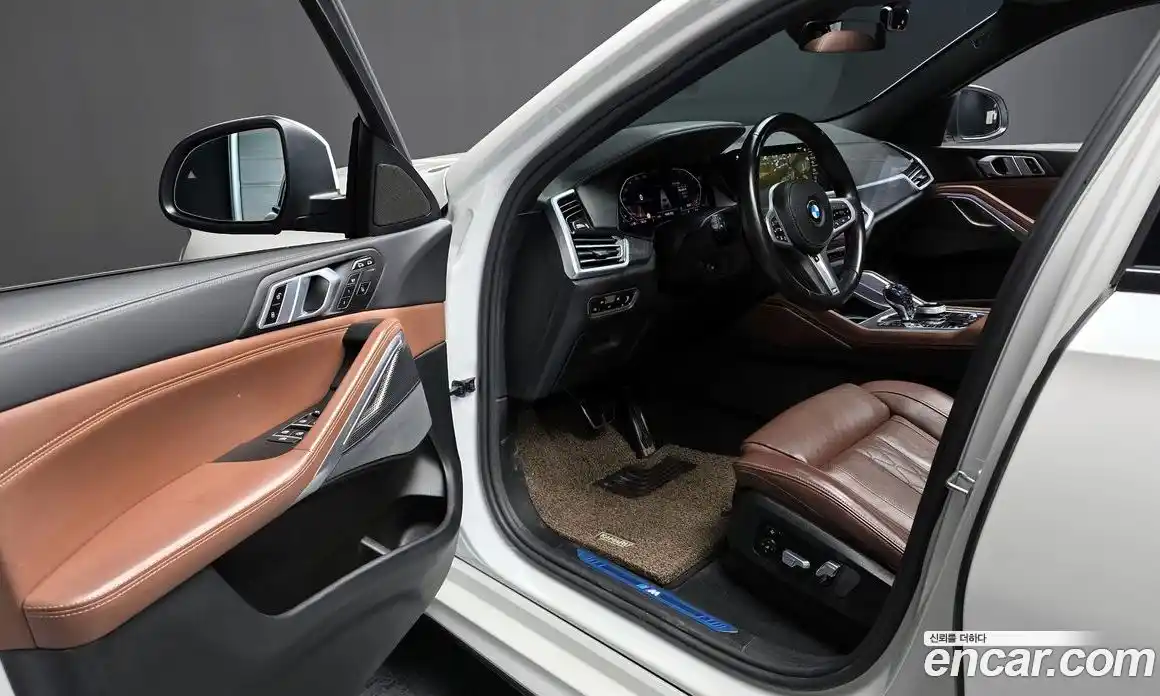 BMW X6 2022 3.0 Автомат в Москве № 158487, фото 14