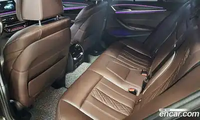 BMW 5-Series 2018 2.0 Автомат в Москве № 158892, миниатюра 11