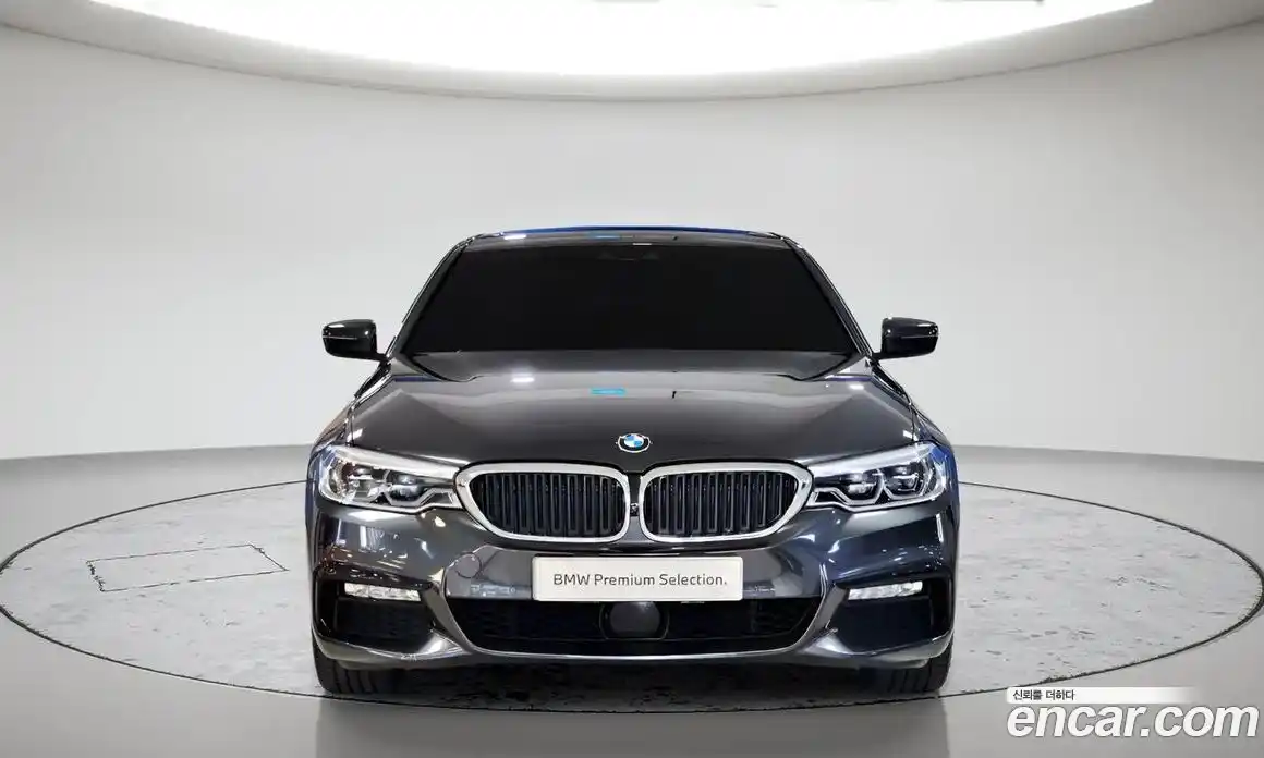 BMW 5-Series 2018 2.0 Автомат в Москве № 158892, фото 3