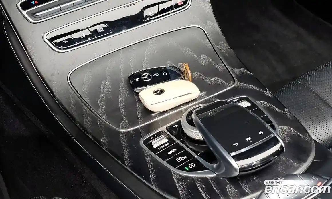 Mercedes-Benz E-Class 2022 3.0 Автомат в Москве № 160621, фото 16