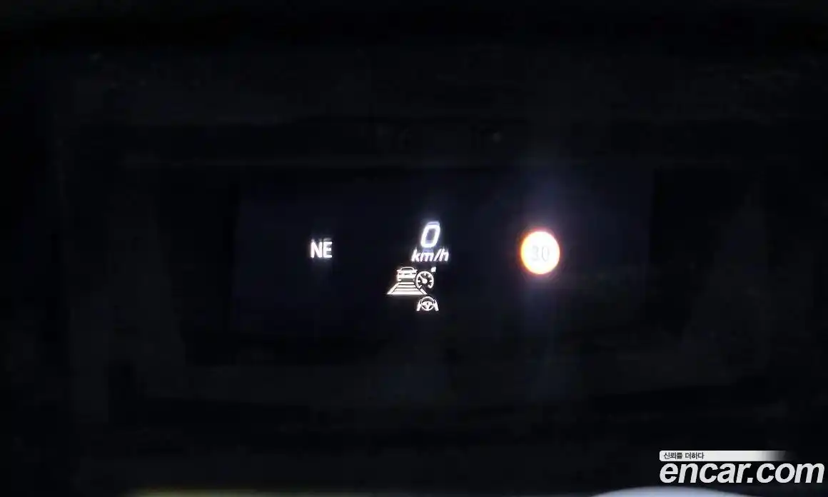 Mercedes-Benz E-Class 2022 3.0 Автомат в Москве № 160621, фото 19