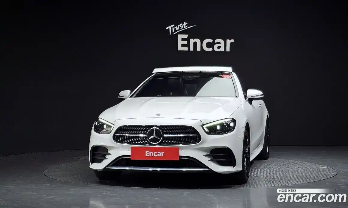 Mercedes-Benz E-Class 2022 3.0 Автомат в Москве № 160621, фото 3