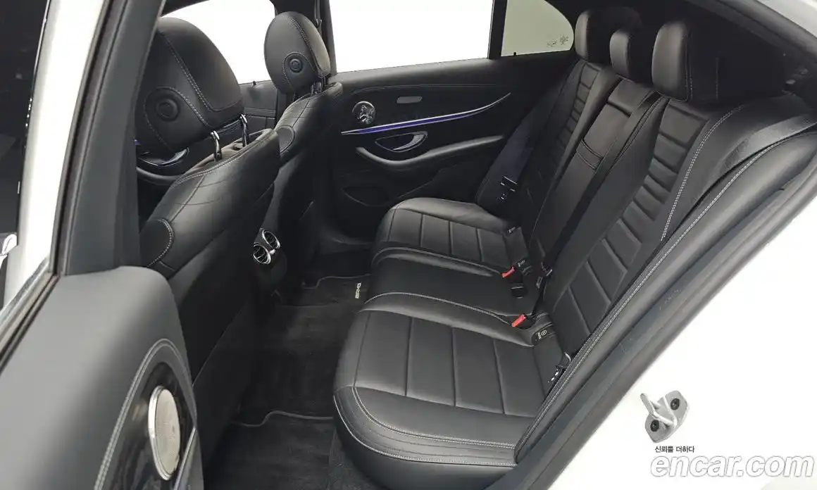 Mercedes-Benz E-Class 2021 1.9 Автомат в Москве № 160710, фото 8