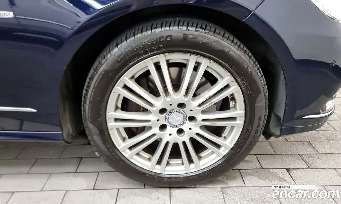 Mercedes-Benz E-Class 2012 3.5 Автомат в Москве № 160733, фото 11