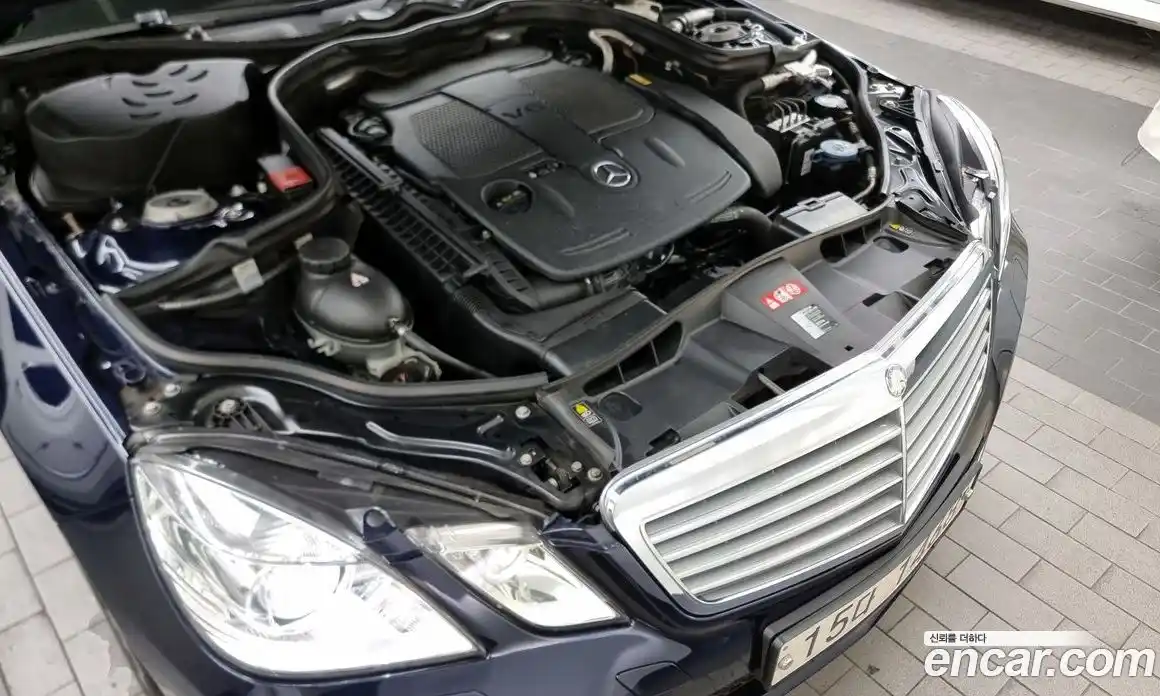 Mercedes-Benz E-Class 2012 3.5 Автомат в Москве № 160733, фото 16