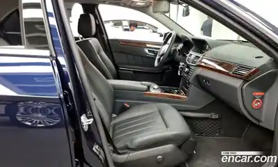 Mercedes-Benz E-Class 2012 3.5 Автомат в Москве № 160733, миниатюра 2