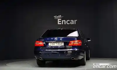 Mercedes-Benz E-Class 2012 3.5 Автомат в Москве № 160733, миниатюра 10