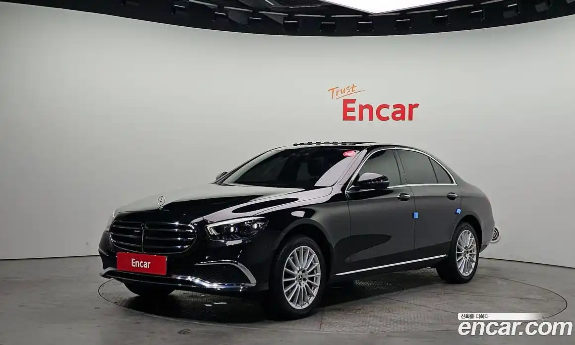 Mercedes-Benz E-Class 2022 1.9 Автомат в Москве № 161262, фото 16