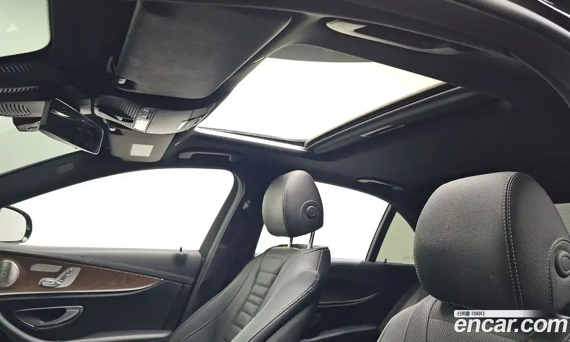 Mercedes-Benz E-Class 2022 1.9 Автомат в Москве № 161262, фото 9