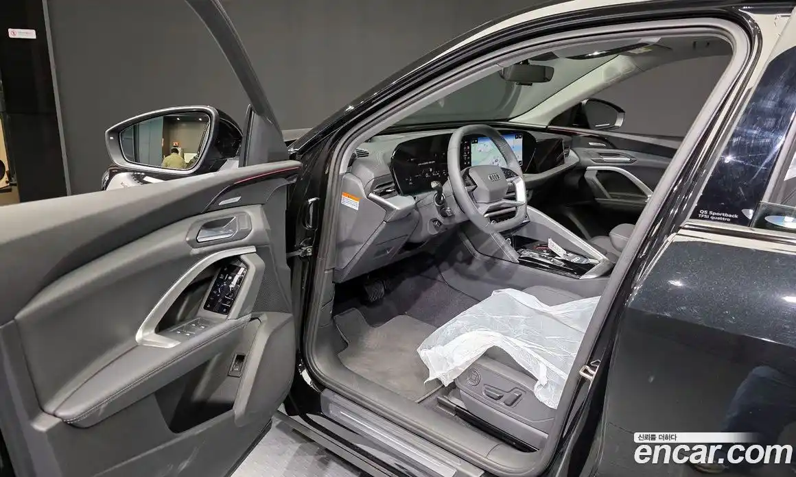 Audi Q5 2025 2.0 Автомат в Москве № 162248, фото 12