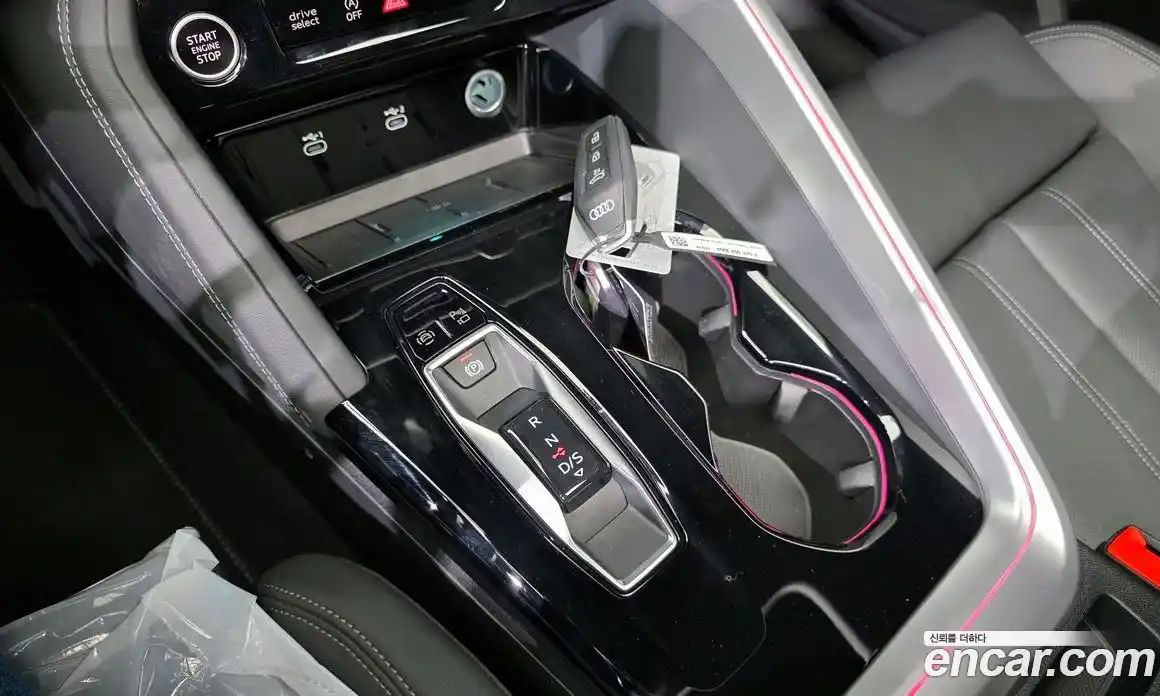 Audi Q5 2025 2.0 Автомат в Москве № 162248, фото 18