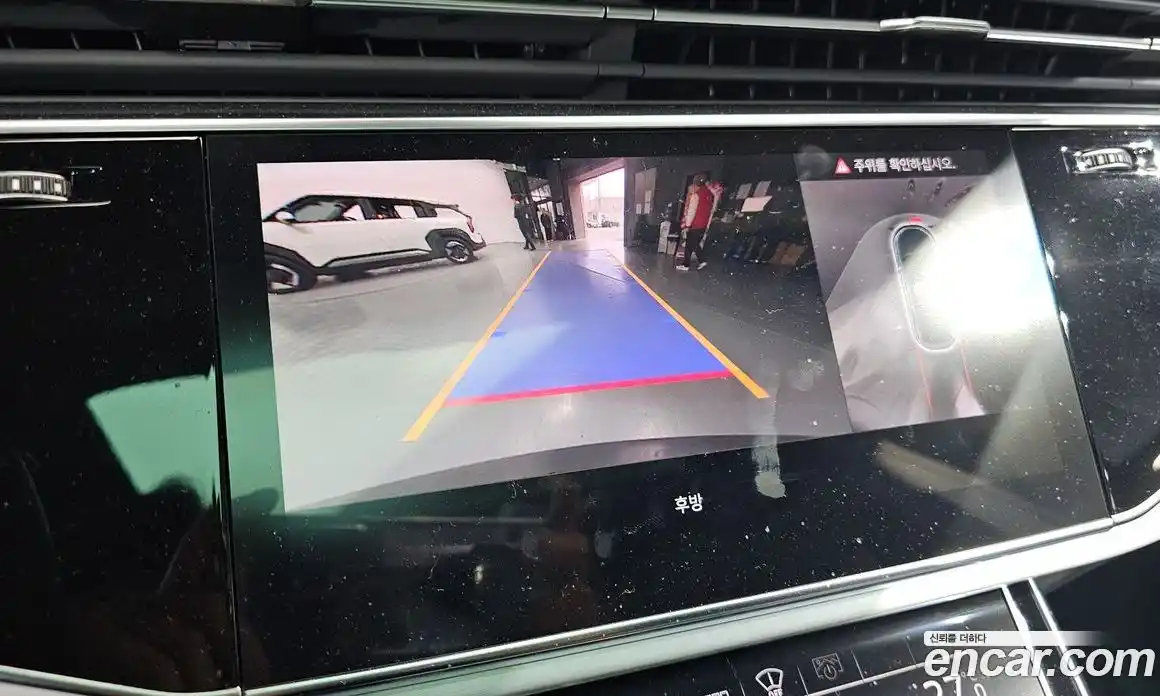 Audi Q8 2025 3.0 Автомат в Москве № 162304, фото 15