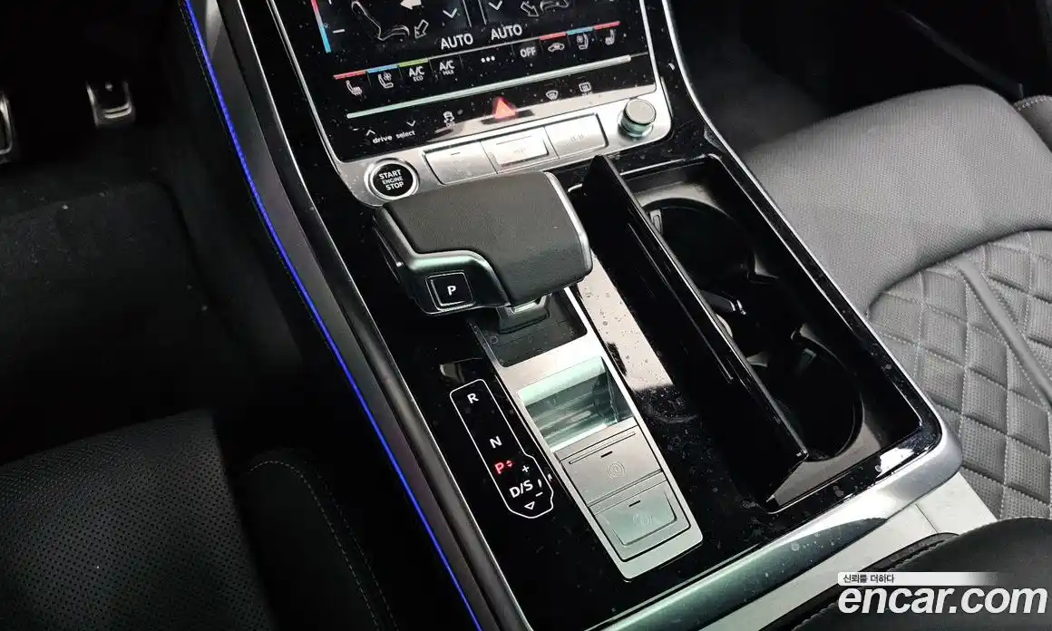 Audi Q8 2025 3.0 Автомат в Москве № 162304, фото 9