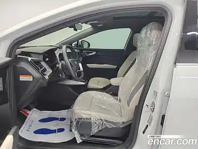 Audi Q4 e-tron 2025 0.2 Автомат в Москве № 162484, миниатюра 11