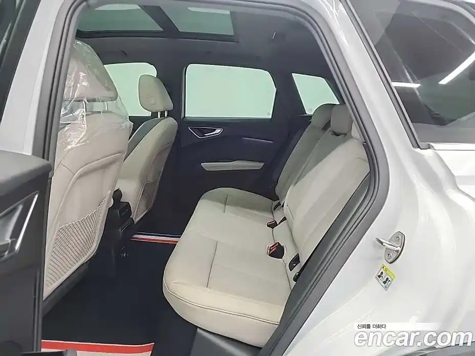 Audi Q4 e-tron 2025 0.2 Автомат в Москве № 162484, фото 12