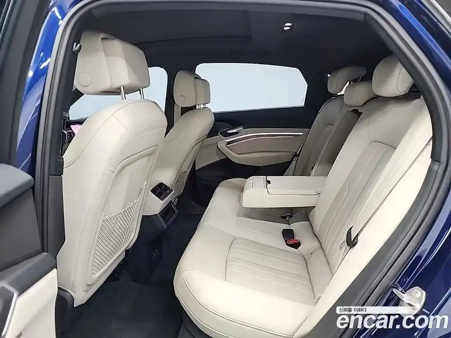 Audi e-tron 2022 Автомат в Москве № 163212, фото 12