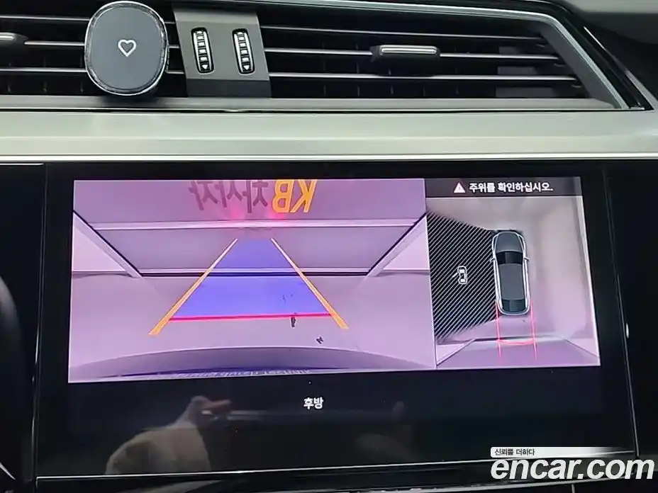 Audi e-tron 2022 Автомат в Москве № 163212, фото 16