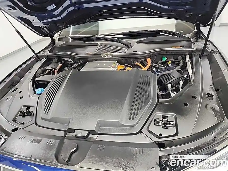 Audi e-tron 2022 Автомат в Москве № 163212, фото 5