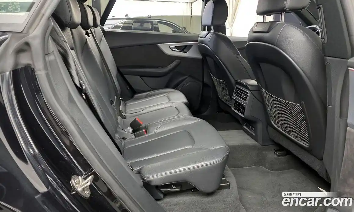 Audi Q8 2021 3.0 Автомат в Москве № 163647, фото 12