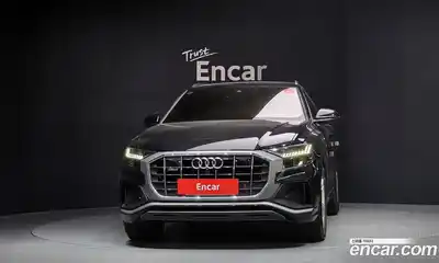 Audi Q8 2021 3.0 Автомат в Москве № 163647, миниатюра 3