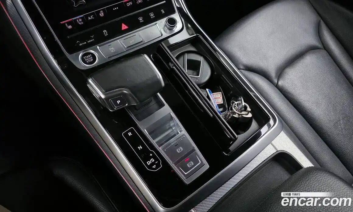 Audi Q8 2021 3.0 Автомат в Москве № 163647, фото 9