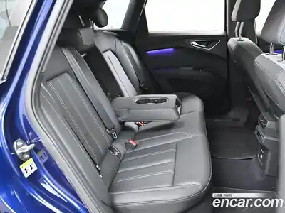 Audi Q4 e-tron 2023 1.0 Автомат в Москве № 163924, миниатюра 12