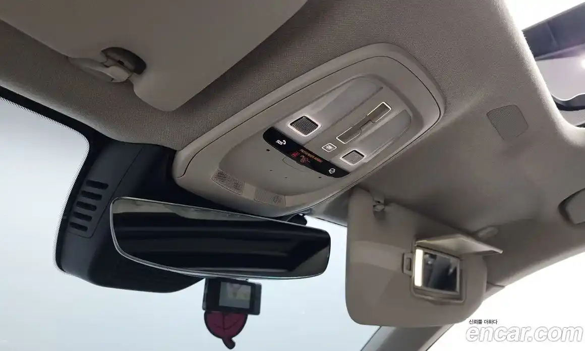 Volvo XC40 2023 2.0 Автомат в Москве № 164186, фото 18