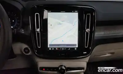 Volvo XC40 2023 2.0 Автомат в Москве № 164186, миниатюра 9