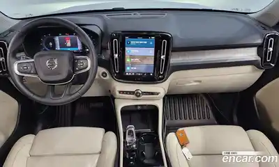 Volvo XC40 2023 2.0 Автомат в Москве № 164186, миниатюра 10