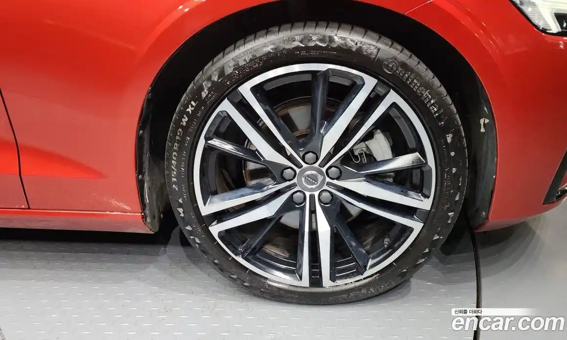 Volvo S60 2022 2.0 Автомат в Москве № 164357, фото 14