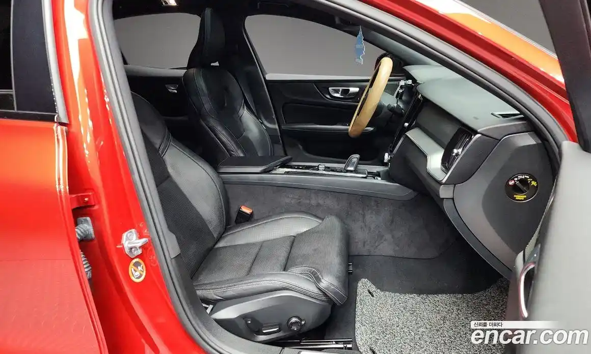 Volvo S60 2022 2.0 Автомат в Москве № 164357, фото 3