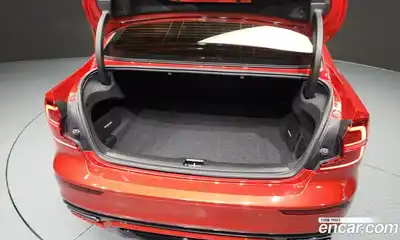 Volvo S60 2022 2.0 Автомат в Москве № 164357, миниатюра 4