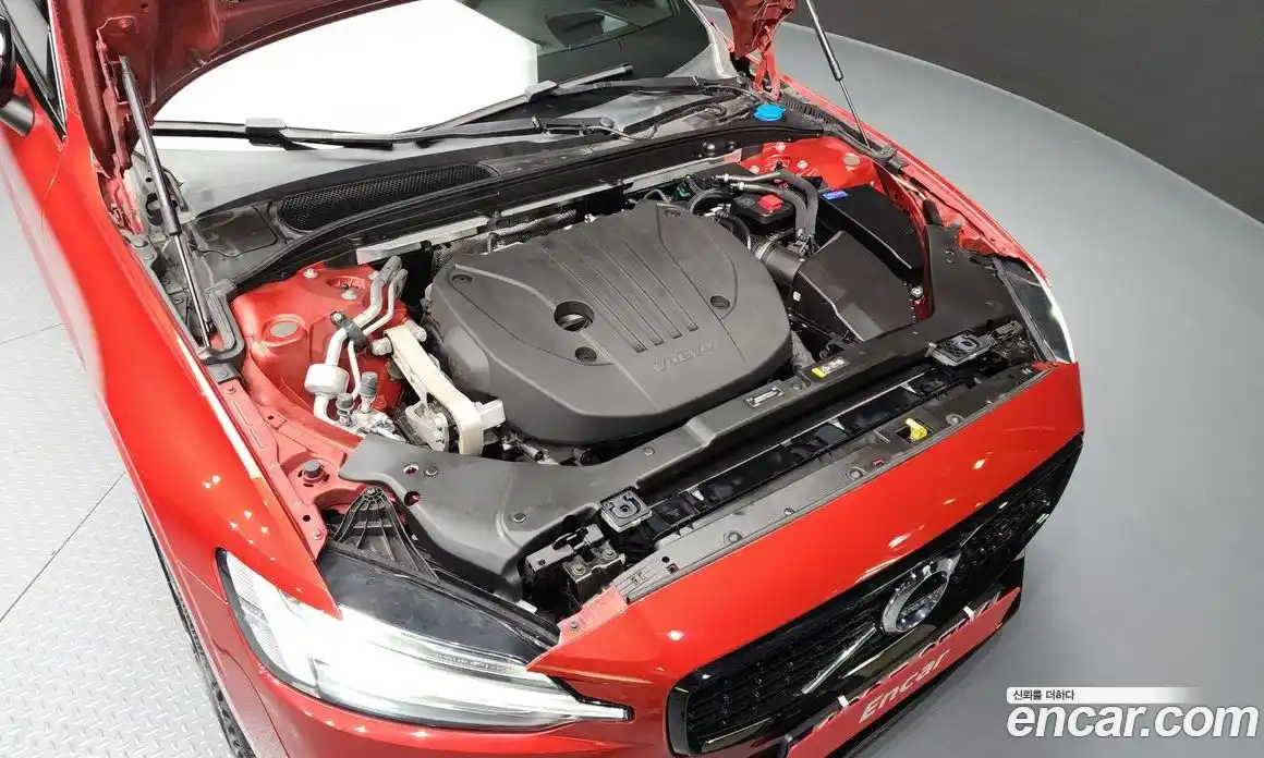 Volvo S60 2022 2.0 Автомат в Москве № 164357, фото 8